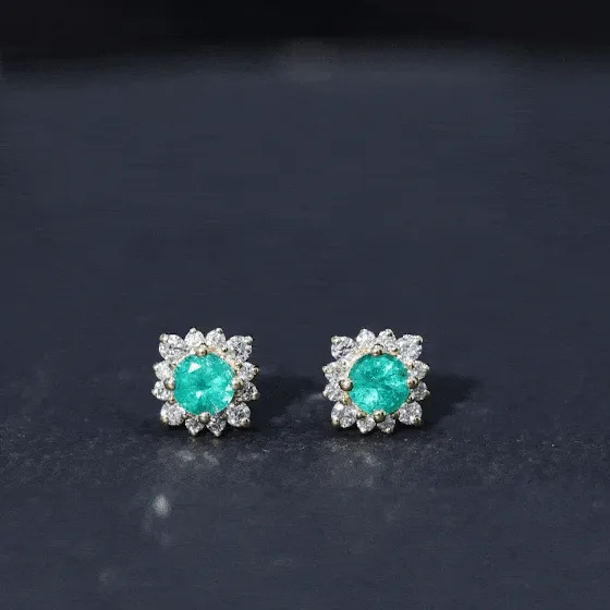 1 CT Emerald Classic Stud Earrings with Diamond Halo