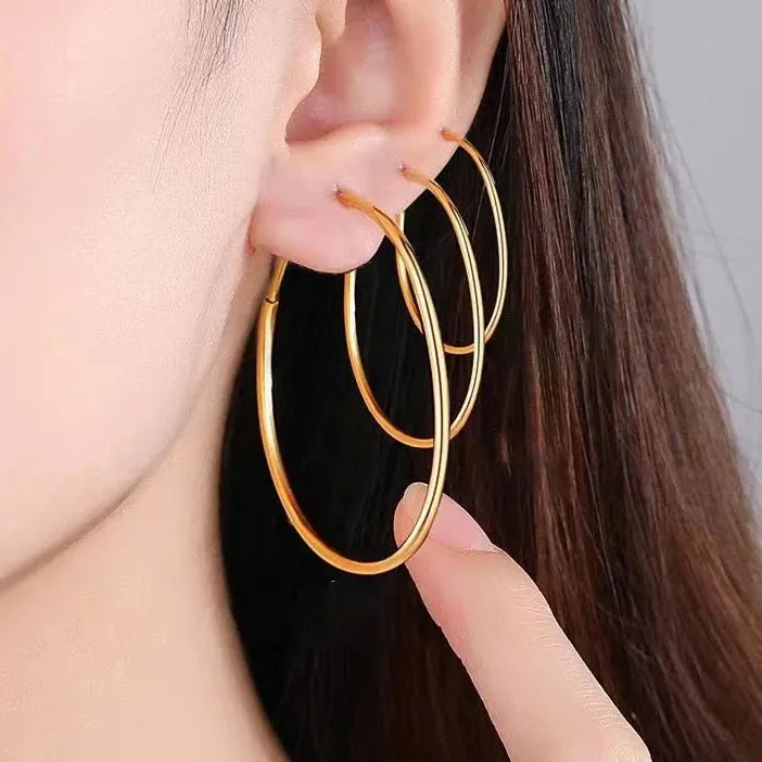 18k Yellow Gold Classic Hoop Earrings