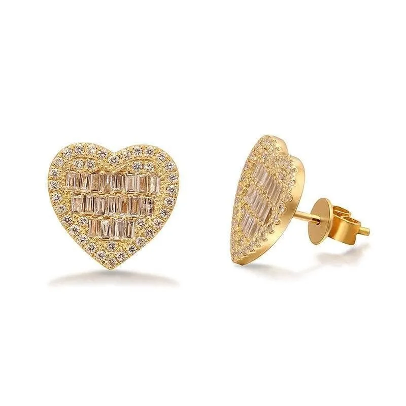 Classic 18k Gold Diamond Heart Shaped Earrings