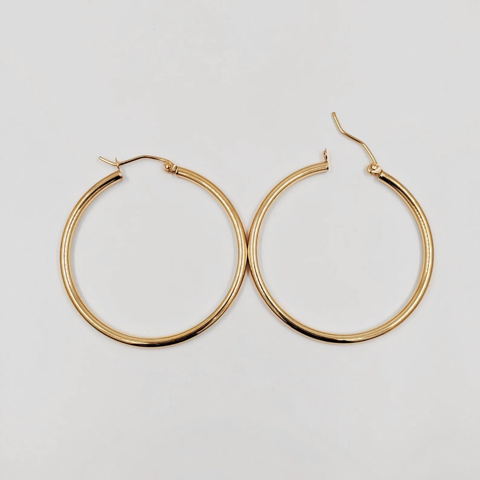 Gold Classic Huggie Hoop Earrings 35MM Wide Model-137