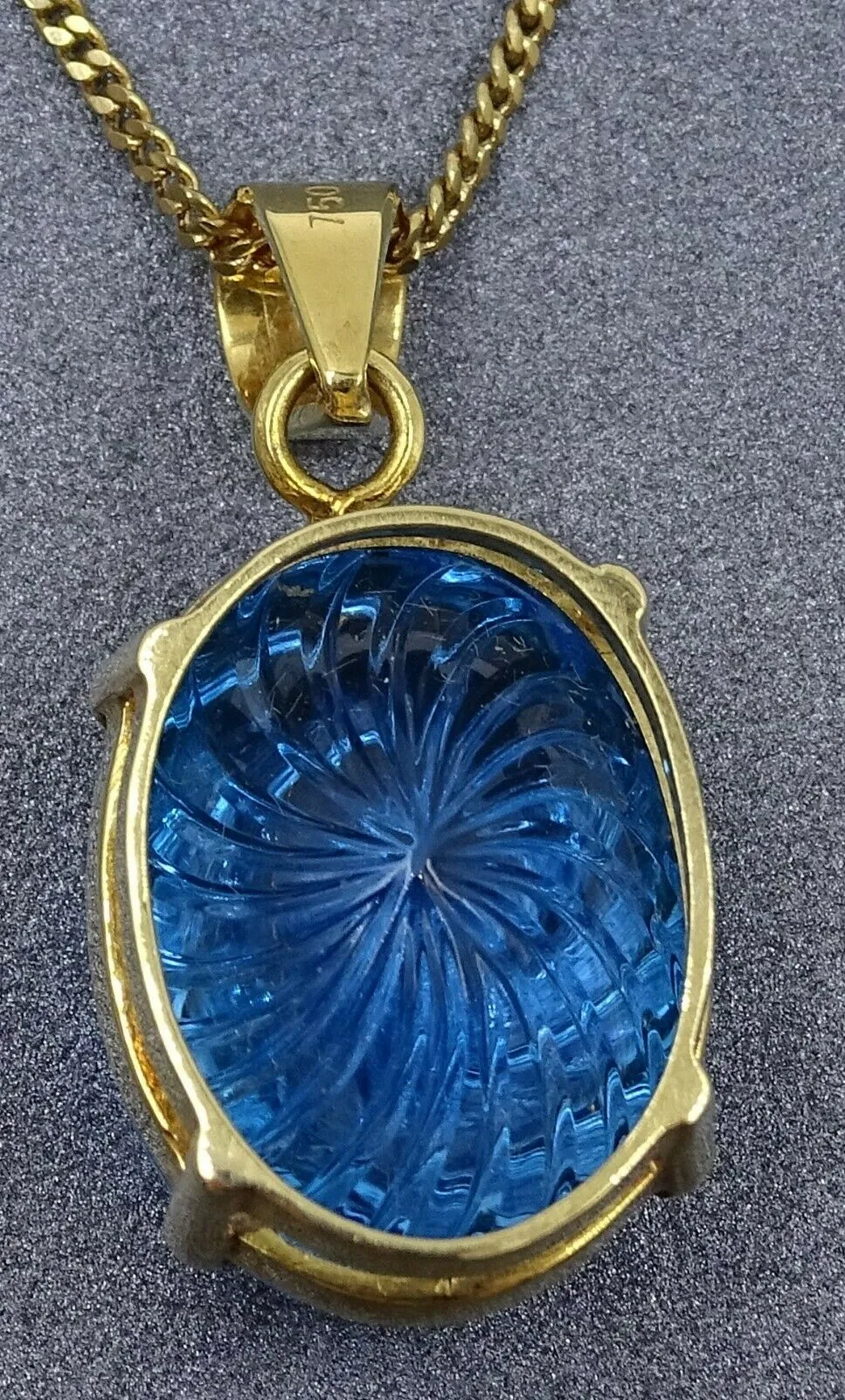 Topaz 14ct Yellow Gold Pendant