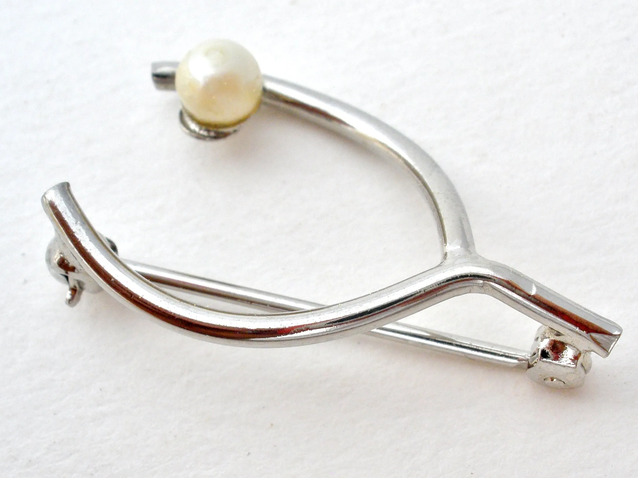 WishBone Pearl Brooch Pin Sterling Silver